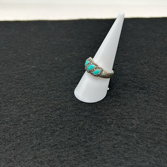 925 Sterling Silver Women's Turquoise Stone with Pave Accents Size 71/2 - Picture 3 of 8